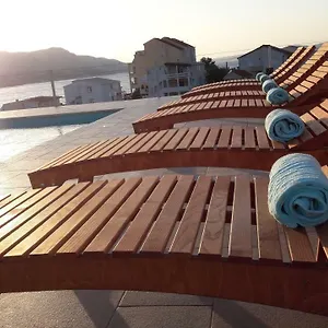 Nainer Apartament Pag Town
